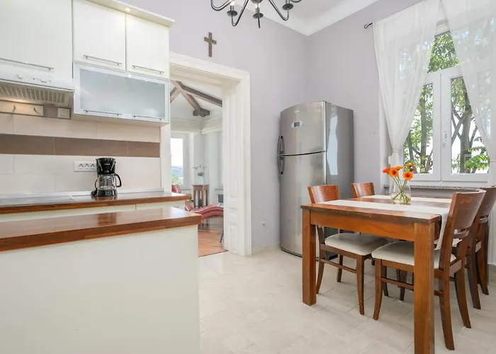 Apartment Gloria Gostinjska kuća Opatija